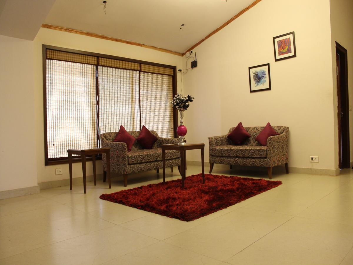 Oyo 2531 Hotel Una Comfort Misty Oak Nainital Luaran gambar