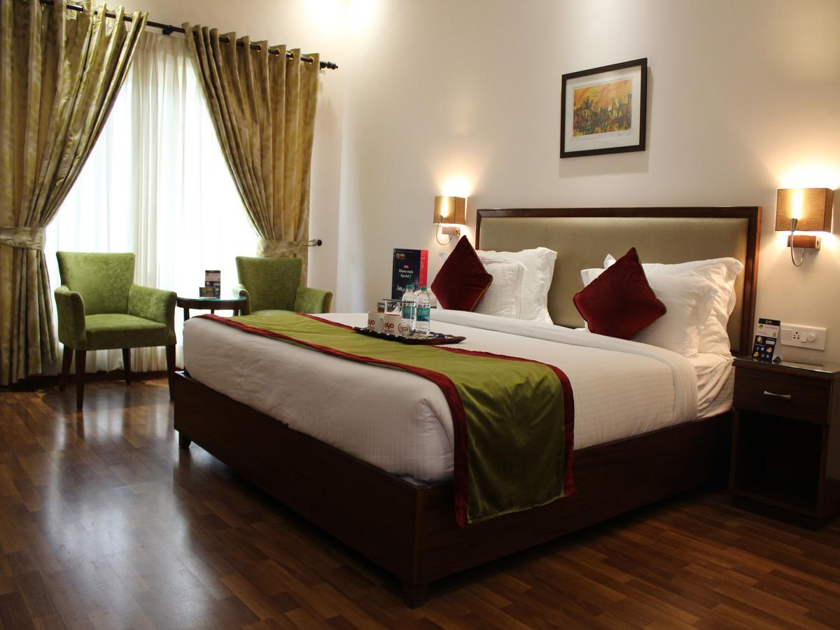 Oyo 2531 Hotel Una Comfort Misty Oak Nainital Luaran gambar