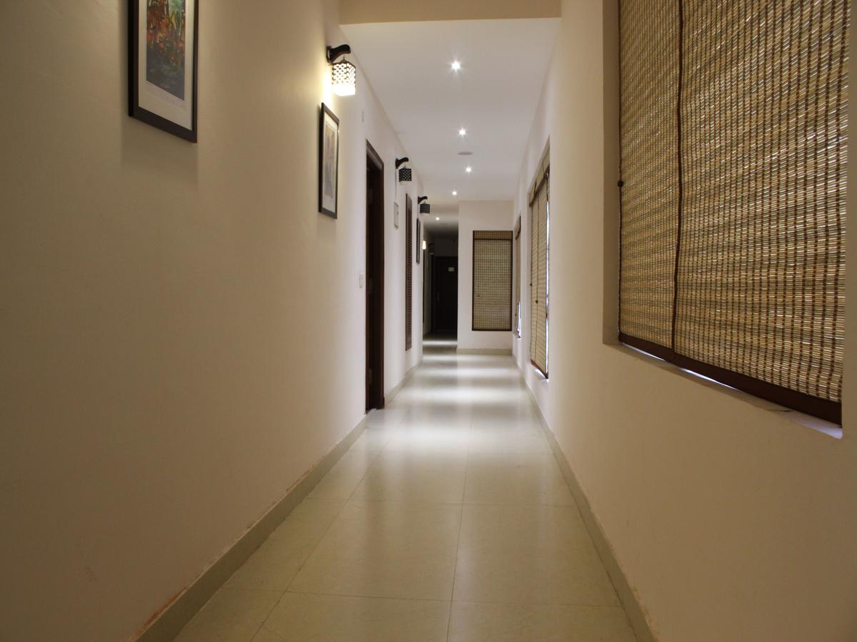 Oyo 2531 Hotel Una Comfort Misty Oak Nainital Luaran gambar